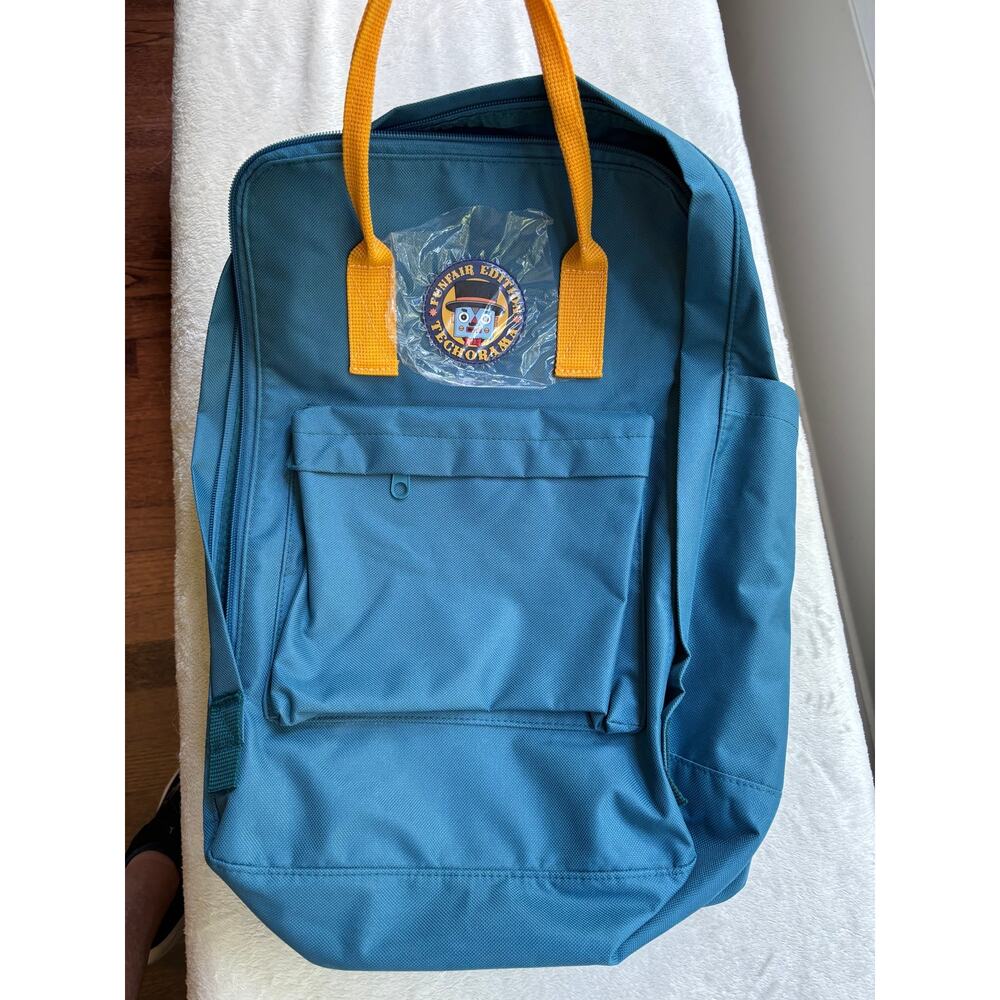 Blue FjΓ€llrΓ€ven KΓ₯nken Backpack with "Funfair Edition" Patch